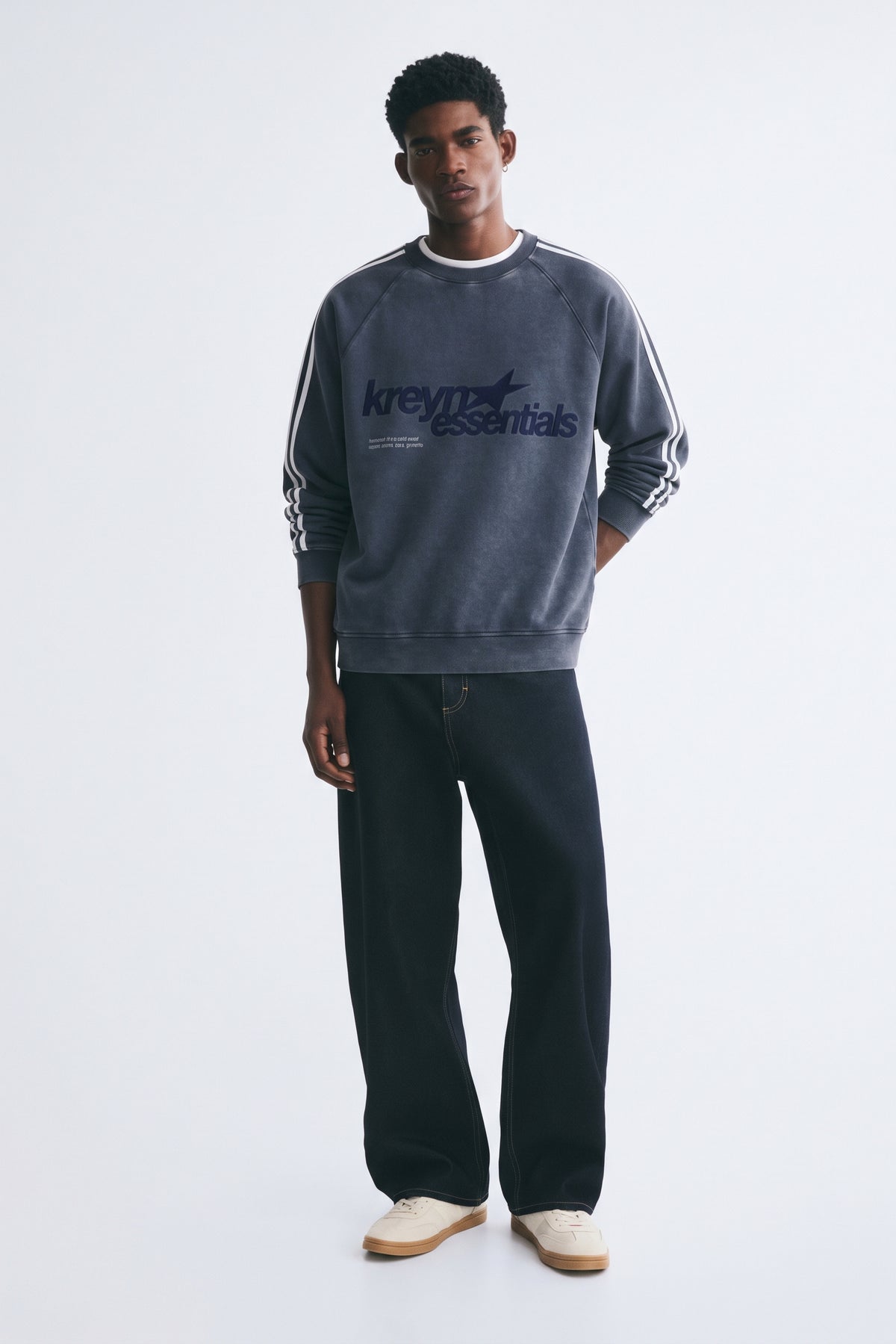 Snow Washed Contrast Tape Sweatshirt